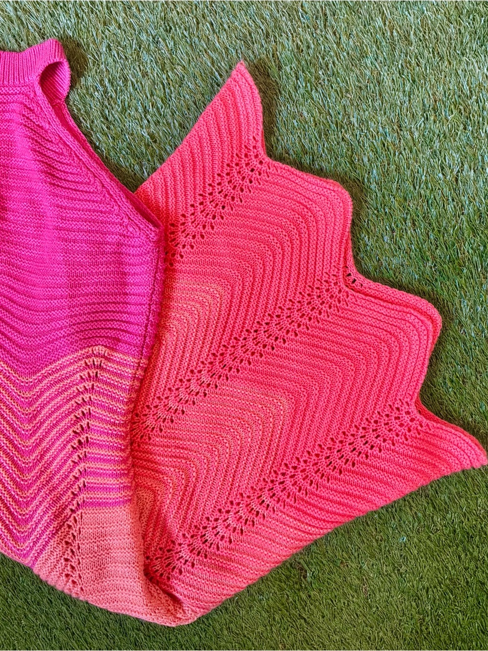 Taylor Pink Pointelle Knit Midi Dress Size Small - Picture 2 of 3